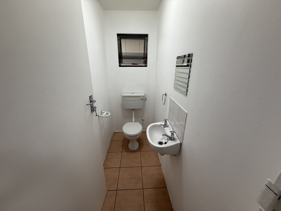 Commercial Property for Sale in Parow East Western Cape